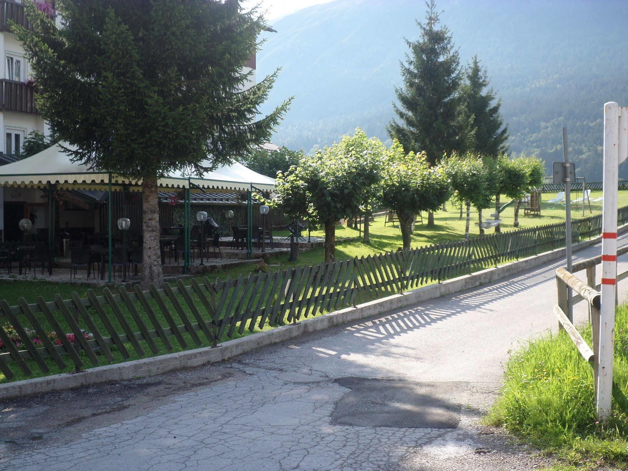 Hotel Andalo Dış mekan fotoğraf